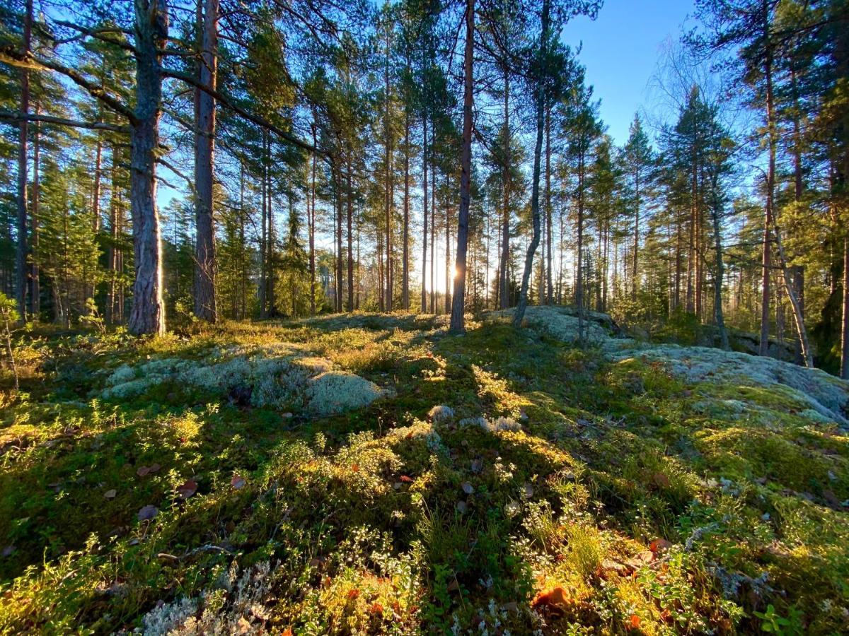 Iken Moekit * Heinola